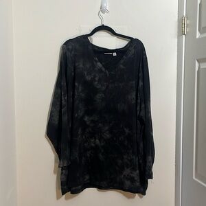 Long Sleeve Tye Dye Shirt with Pockets